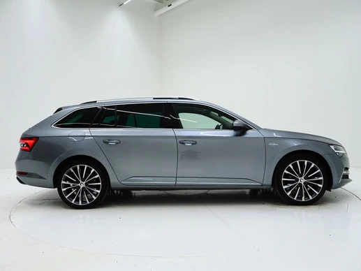 Škoda Superb - Afbeelding 9 van 30