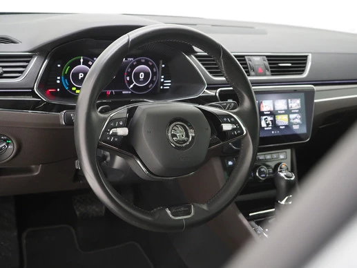 Škoda Superb - Afbeelding 16 van 30