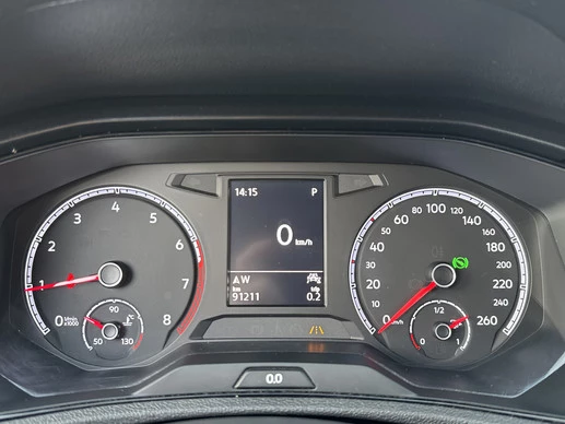 Volkswagen T-Roc - Afbeelding 18 van 29