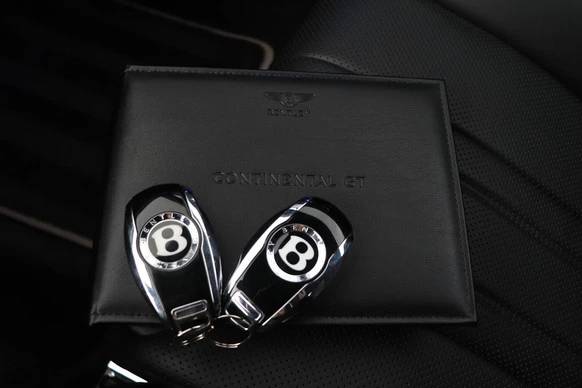 Bentley Continental GT - Afbeelding 18 van 30