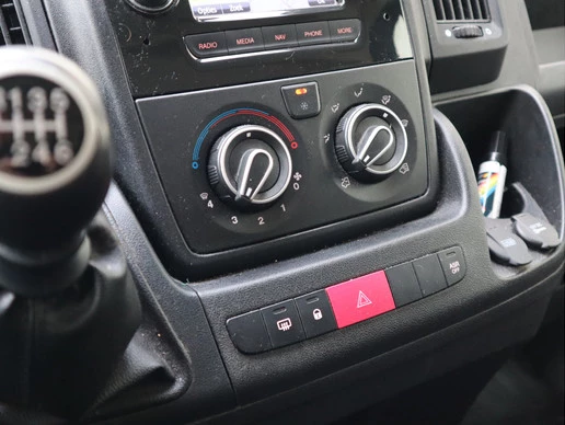 Peugeot Boxer - Afbeelding 13 van 24