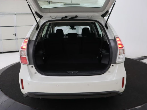 Toyota Prius - Afbeelding 24 van 30