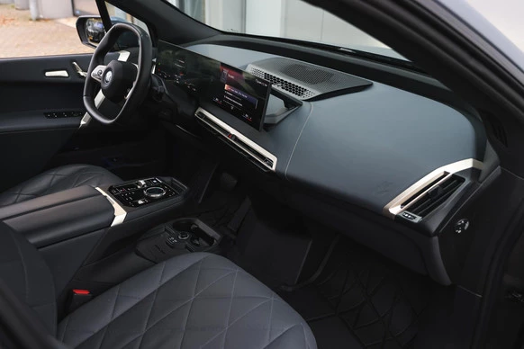 BMW iX - Afbeelding 12 van 30