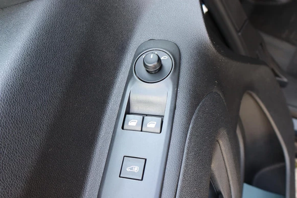 Peugeot Partner - Afbeelding 18 van 30