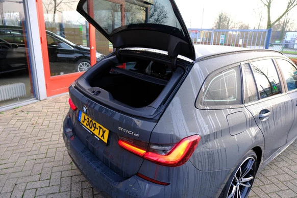 BMW 3 Serie - Afbeelding 9 van 30