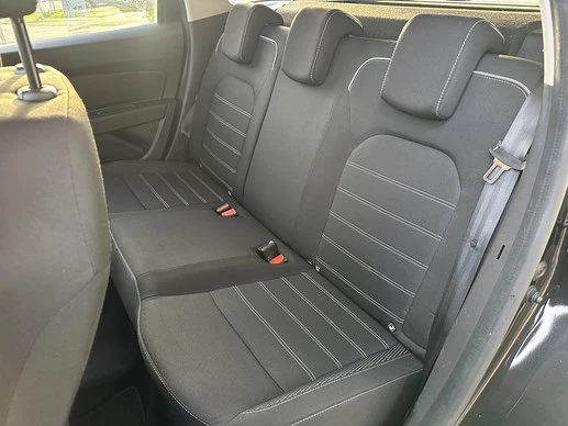 Dacia Duster - Afbeelding 15 van 30