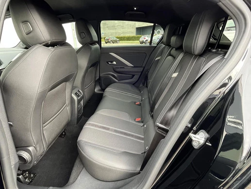 Opel Astra - Afbeelding 24 van 30