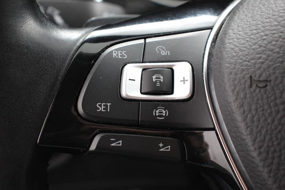 Volkswagen Touran - Afbeelding 15 van 30