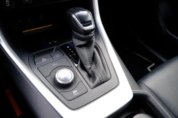 Toyota RAV4 - Afbeelding 25 van 30