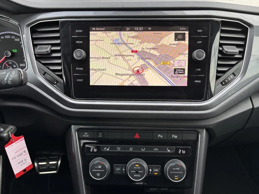 Volkswagen T-Roc - Afbeelding 20 van 30