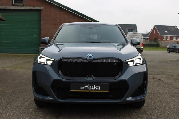 BMW iX1 - Afbeelding 12 van 30
