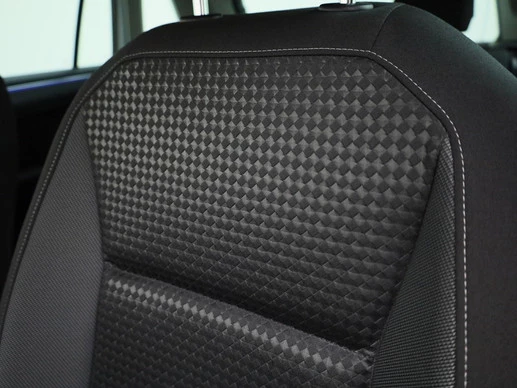 Volkswagen Tiguan - Afbeelding 17 van 30