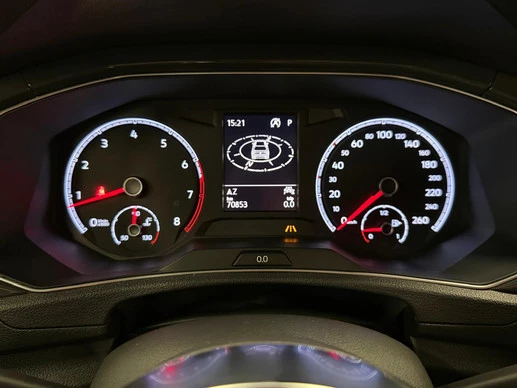 Volkswagen T-Roc - Afbeelding 12 van 25