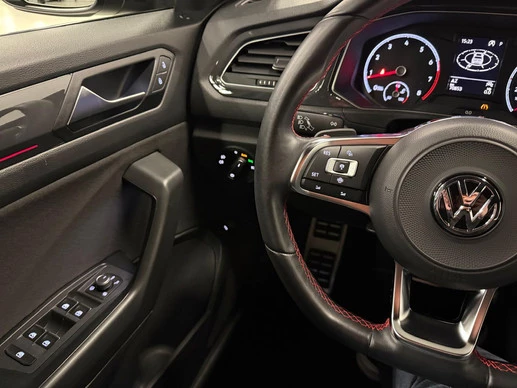 Volkswagen T-Roc - Afbeelding 24 van 25