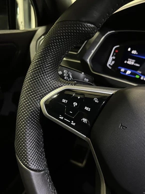 Volkswagen Tiguan - Afbeelding 20 van 30