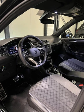 Volkswagen Tiguan - Afbeelding 29 van 30