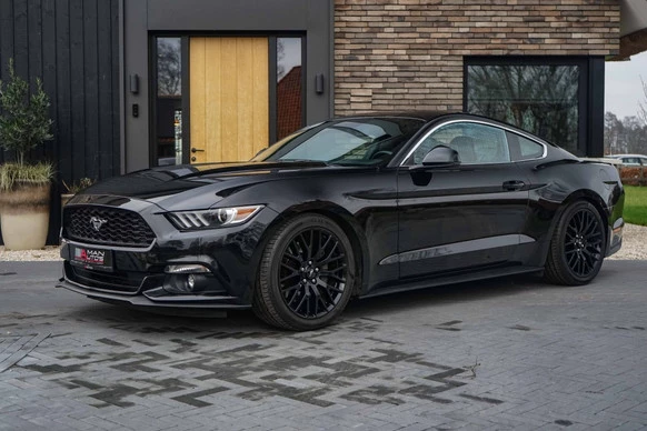 Ford Mustang - Afbeelding 8 van 30