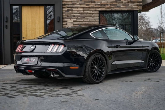 Ford Mustang - Afbeelding 12 van 30