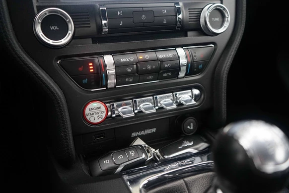 Ford Mustang - Afbeelding 24 van 30