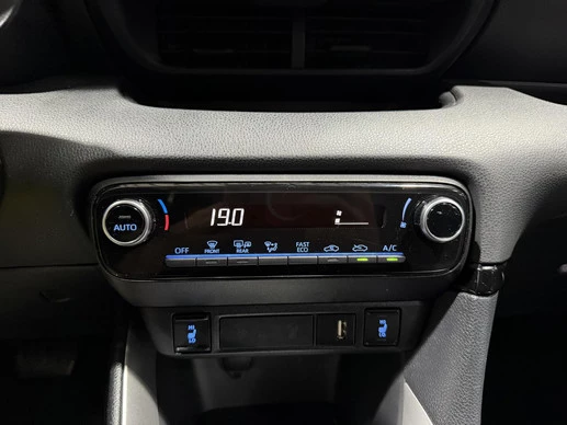 Toyota Yaris - Afbeelding 18 van 24