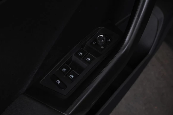 Volkswagen T-Roc - Afbeelding 13 van 26