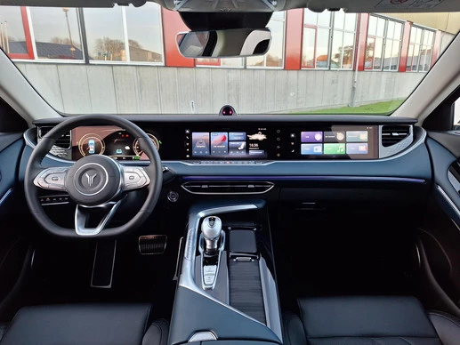 Voyah Free - Afbeelding 9 van 30