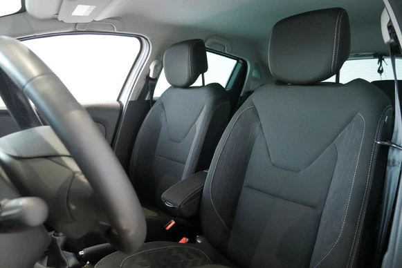 Renault Clio - Afbeelding 10 van 30