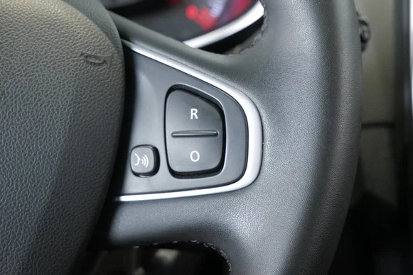 Renault Clio - Afbeelding 18 van 30