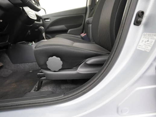 Mitsubishi Space Star - Afbeelding 26 van 30