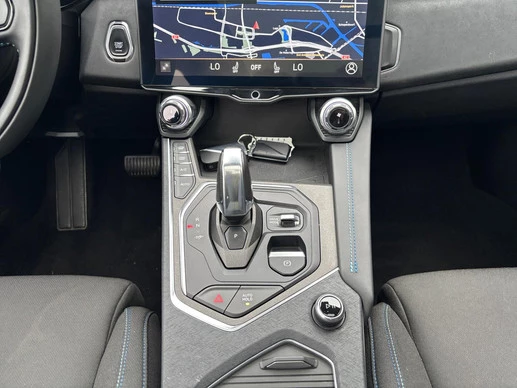 Lynk & Co 01 - Afbeelding 18 van 30