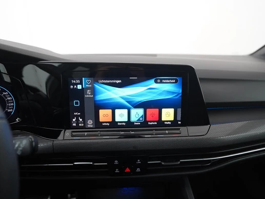 Volkswagen Golf - Afbeelding 20 van 30