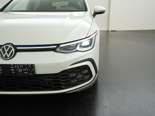 Volkswagen Golf - Afbeelding 25 van 30