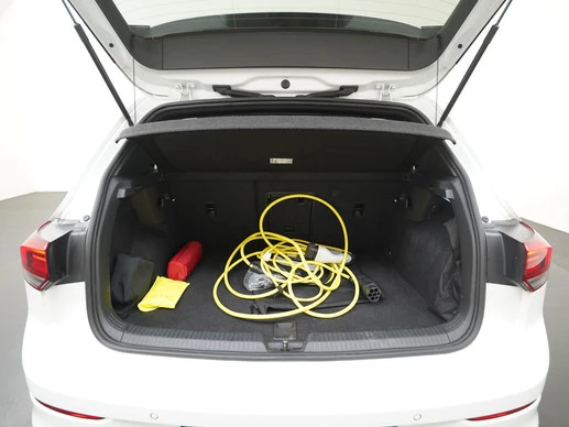 Volkswagen Golf - Afbeelding 28 van 30