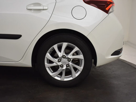 Toyota Auris - Afbeelding 14 van 28