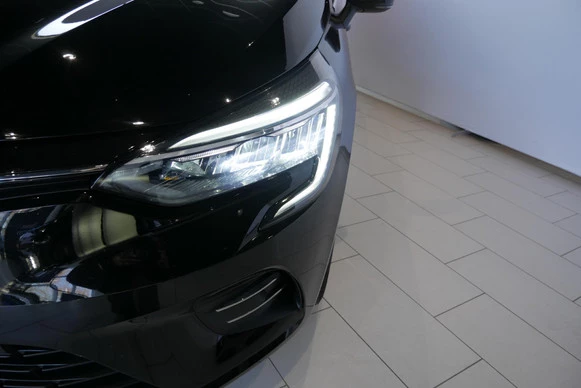 Renault Clio - Afbeelding 28 van 30