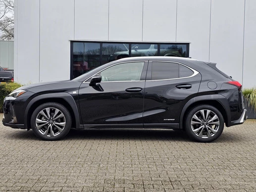 Lexus UX - Afbeelding 4 van 27