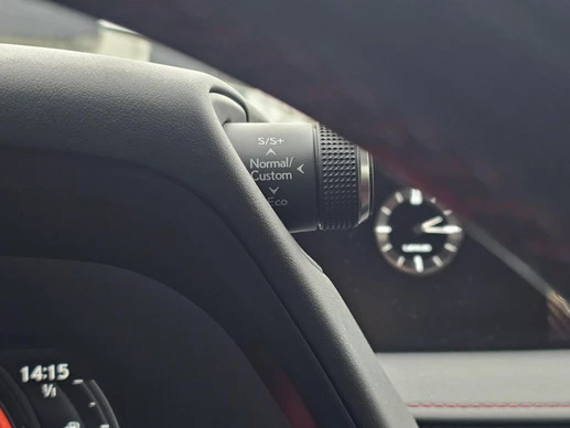 Lexus UX - Afbeelding 18 van 27