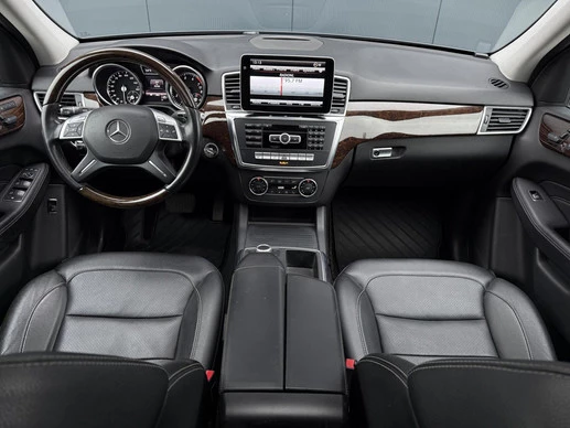 Mercedes-Benz M-Klasse - Afbeelding 15 van 25