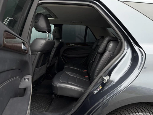 Mercedes-Benz M-Klasse - Afbeelding 19 van 25