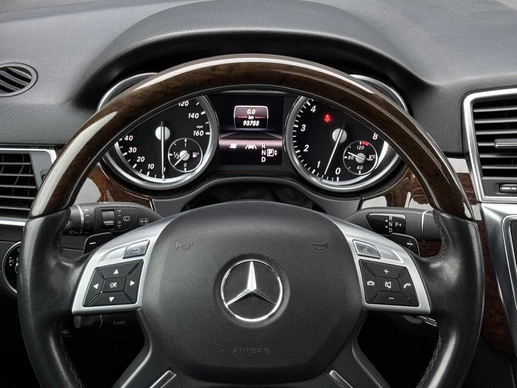 Mercedes-Benz M-Klasse - Afbeelding 23 van 25