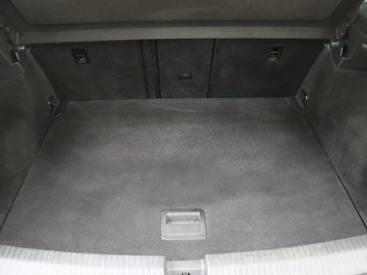 Volkswagen T-Roc - Afbeelding 23 van 30