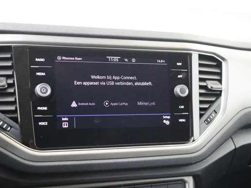 Volkswagen T-Roc - Afbeelding 26 van 30