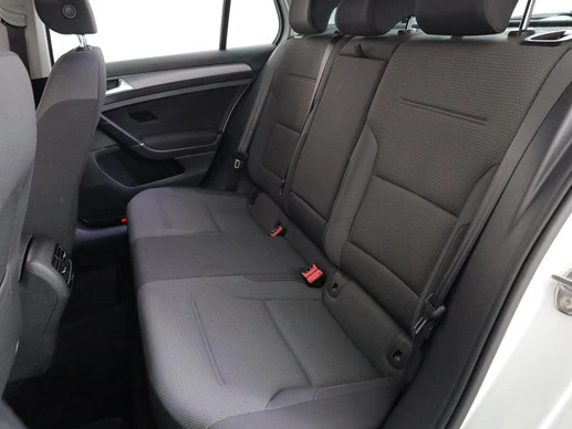 Volkswagen e-Golf - Afbeelding 18 van 24