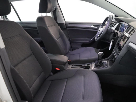 Volkswagen e-Golf - Afbeelding 20 van 24