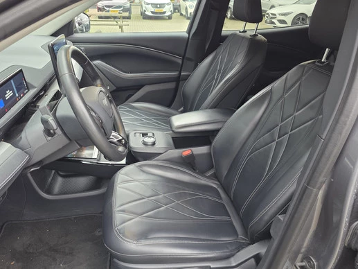 Ford Mustang Mach-E - Afbeelding 2 van 20