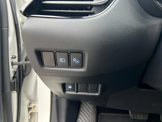 Toyota C-HR - Afbeelding 14 van 30