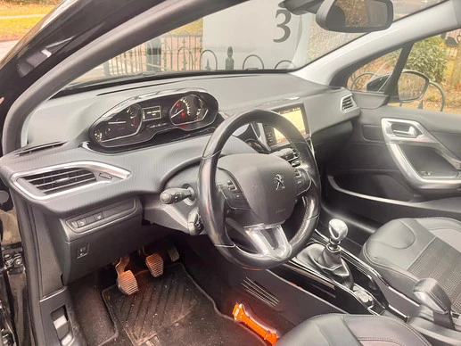 Peugeot 2008 - Afbeelding 10 van 30
