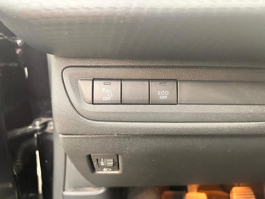 Peugeot 2008 - Afbeelding 12 van 30