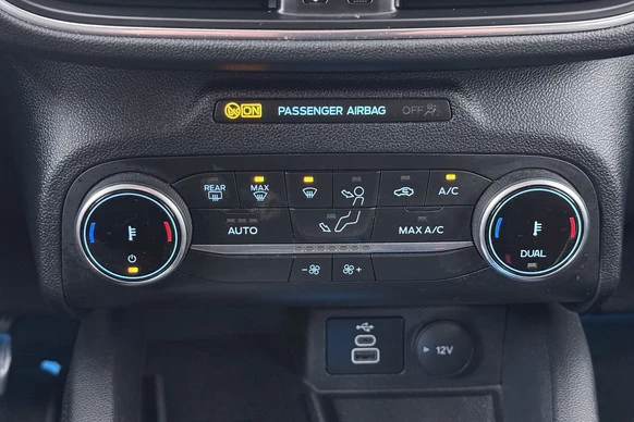 Ford Kuga - Afbeelding 15 van 30