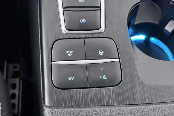 Ford Kuga - Afbeelding 29 van 30